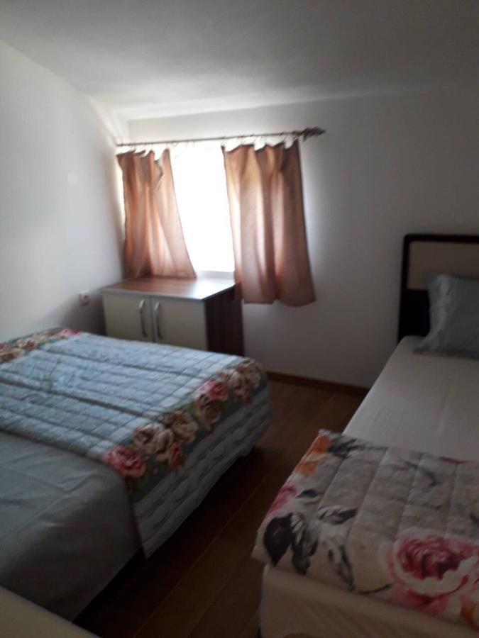Apartmani Viza Рисан Екстериор снимка